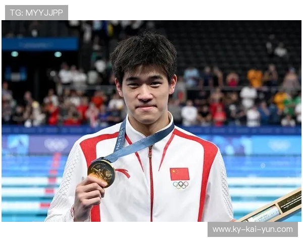 潘展乐100米自由泳出发反应快,奠定胜局 潘展乐100米自由泳出发反应快,奠定胜局