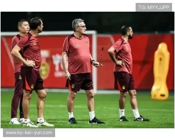 纽卡斯尔vs埃因霍温,荷甲球队再战英格兰盼复制奇迹 纽卡斯尔vs埃因霍温,荷甲球队再战英格兰盼复制奇迹